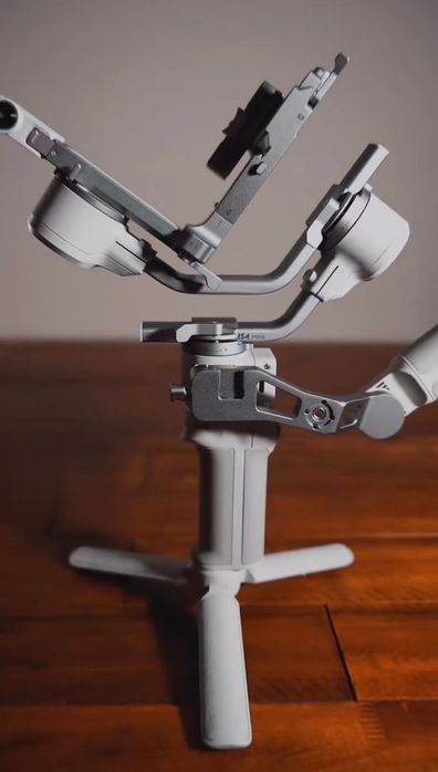 Стабилизатор Dji RS4 mini Combo