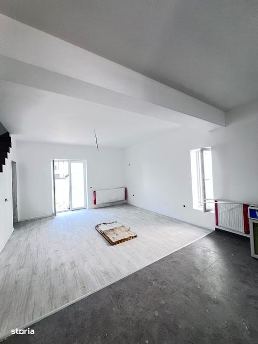 Vila triplex P+1+M /4 Camere/Cartierul Independentei