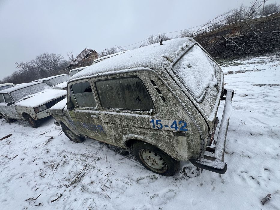 Лада Нива 1.7 НА ЧАСТИ