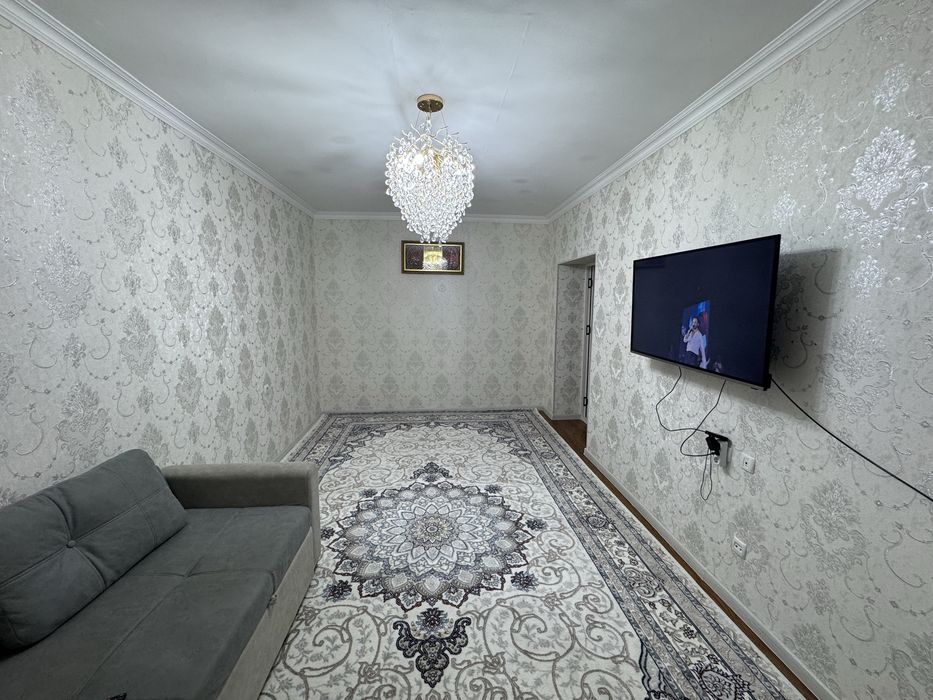 Своя. Сергели 8-ҳудудда ҳамма шароити бор ғиштли уй ижарага берилади.