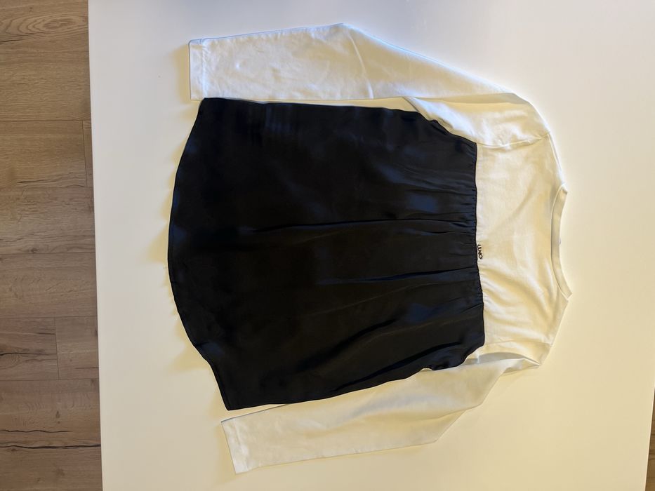 Крссива блузка с дълъг ръкав на фирма LIU. JO Милано