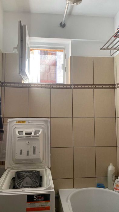 Proprietar direct, VAND apartament decomandat cu 2 camere, Bdul Garii