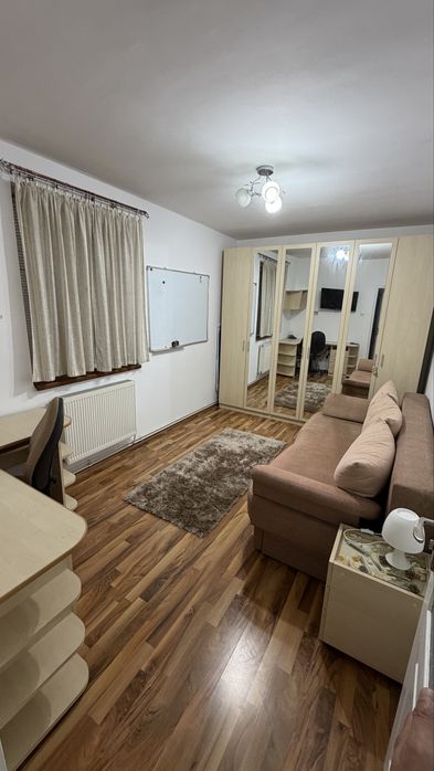 Apartament 2 camere decomandat