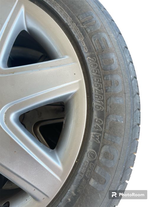 Jante aliaj R16 Seat +anvelope de vara 205 55 R16