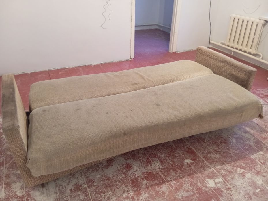 Диван советский мехагизм
