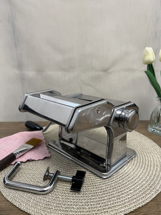 Ръчна машина за прясна паста YASHE QF-150