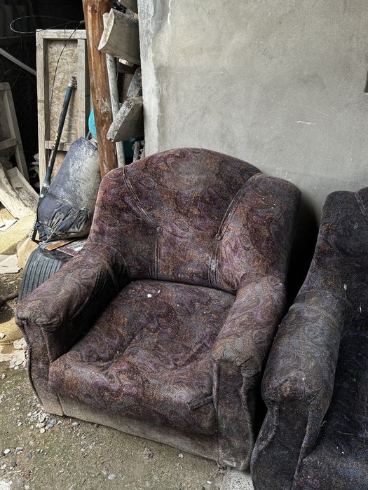 Диваны и кресла бесплатно (самовывоз)