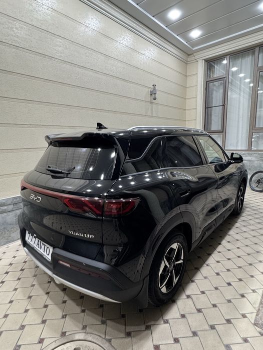 BYD Yuan Up 2025 yil 9000 probeg
