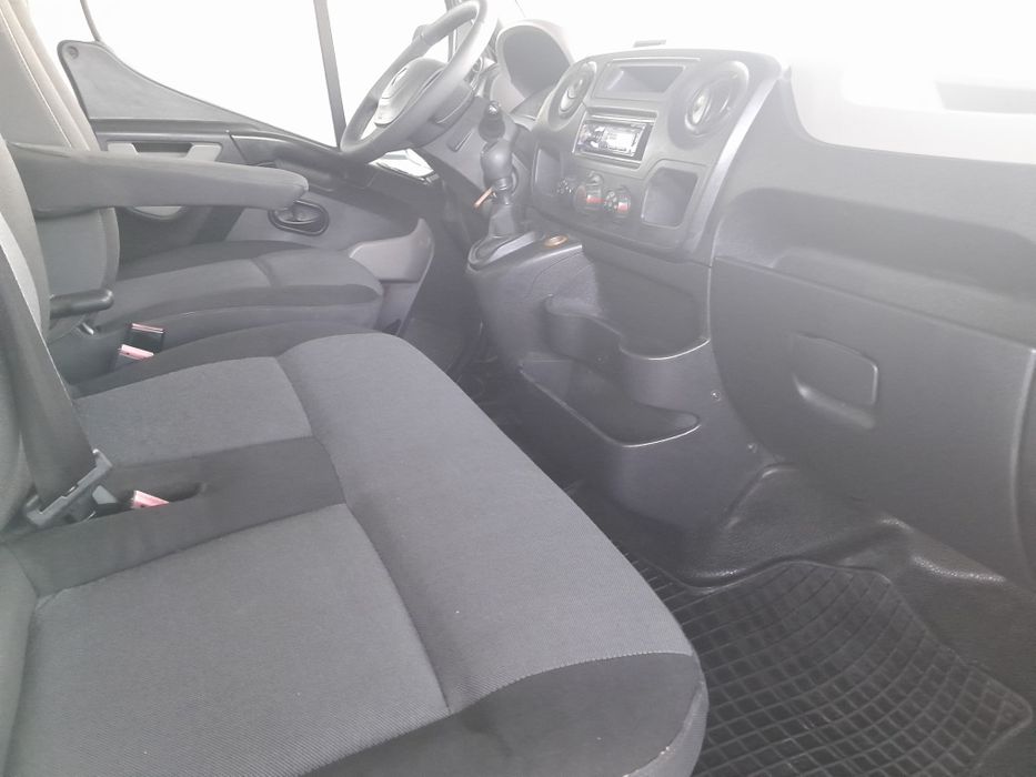 Renault Master Varianta Lunga