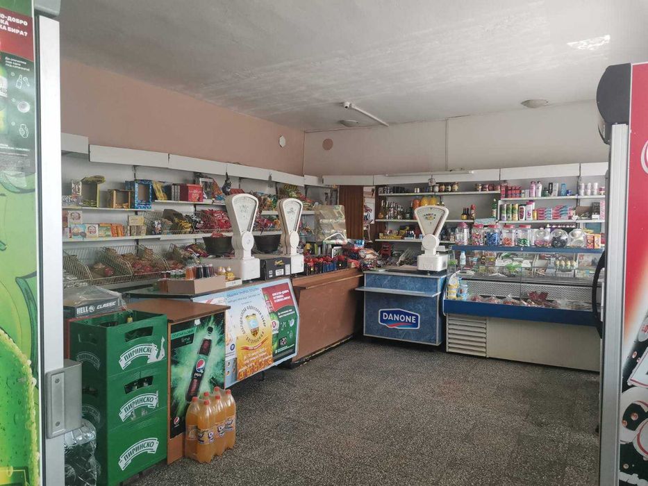 Продава се Магазин в Генерал Тошево - 485 кв.м за 316 €/кв.м - Снимка #1