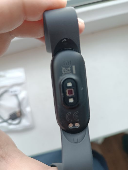 Продам фитнес браслет Ксяоми МИ-5