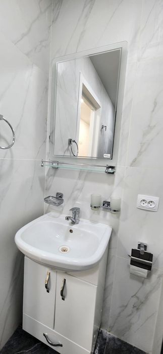 1- комнатная Новомосковская в центре города