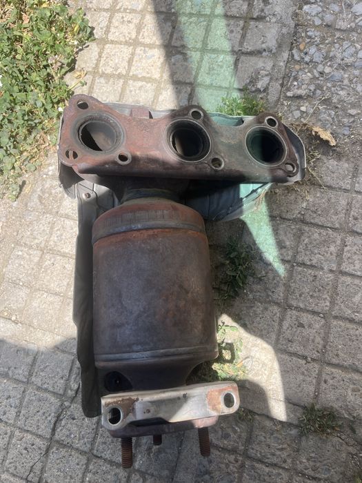 Продавам катализатор за шкода 3 цилиндров