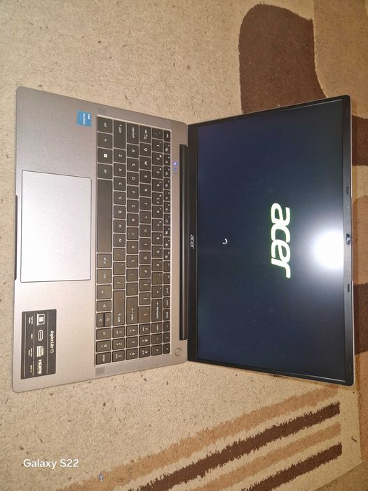 Vând laptop Acer Aspire Lite 15
