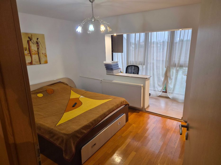 Inchiriere apartament 2 camere decomandat  zona Girocului