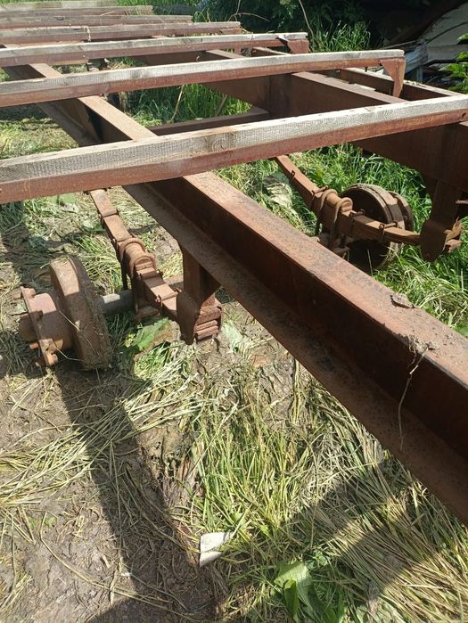 Продам прочный прицеп