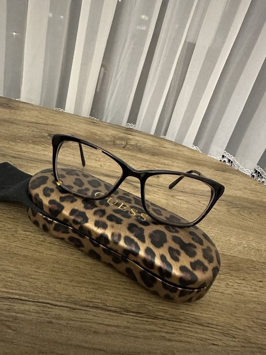 Очила Guess!Оригинални!
