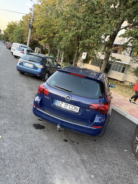 Opel Astra j break