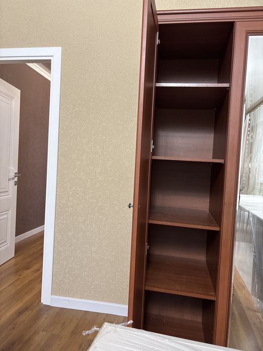 Продаю шкаф город Атырау