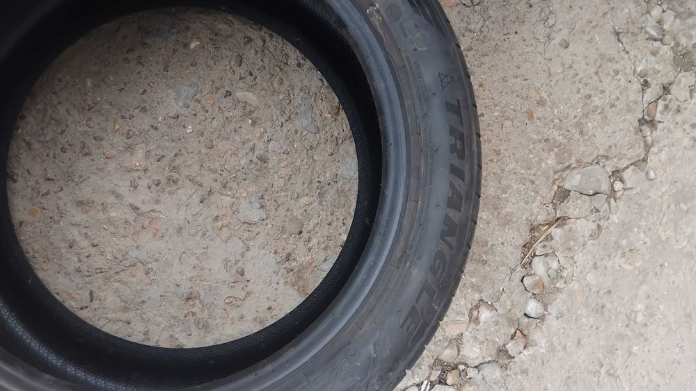 Продавам гуми летни на един сезон