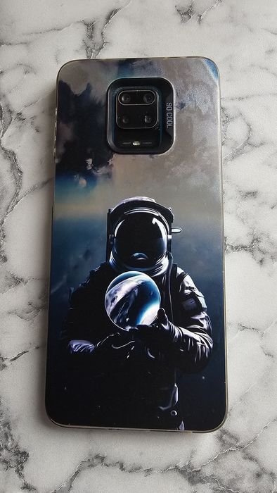 Продам смартфон Redmi note 9