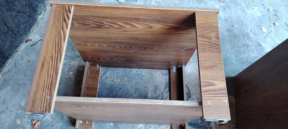 Masă din pal 80x80x50