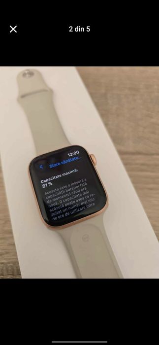 Apple watch SE 44mm,sanatate baterie 81%