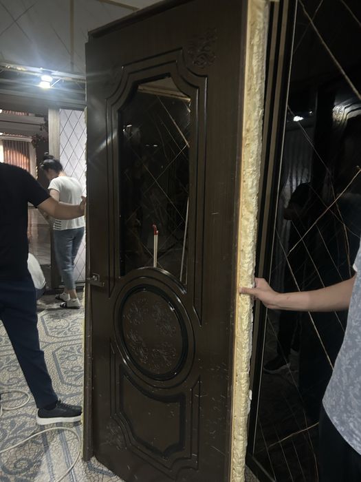 Двери продам в хорошем состояние