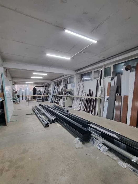 Дава се под наем Склад в Велико Търново, Чолаковци - 300 кв.м за 1101.6 € - Снимка #1