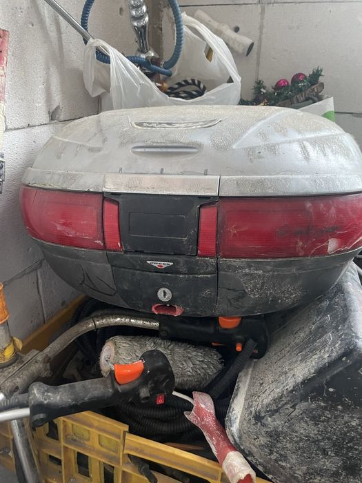 Vand honda jazz functional 250 pret 1000 de lei