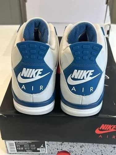 Sneakers Jordan4 Military Blue cu eticheta (nu Nike, Gucci, Adidas, Balenciaga)