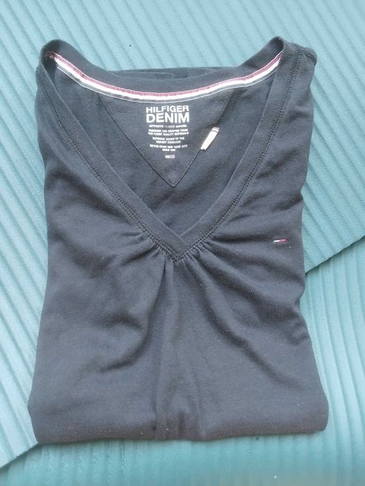 Tommy Hilfiger 100% оригинална дамска тениска