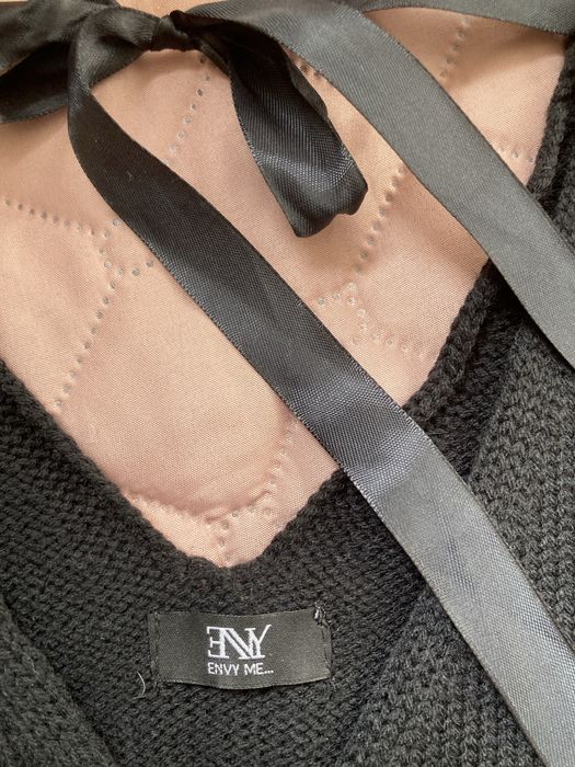 Черен ефектен дамски пуловер