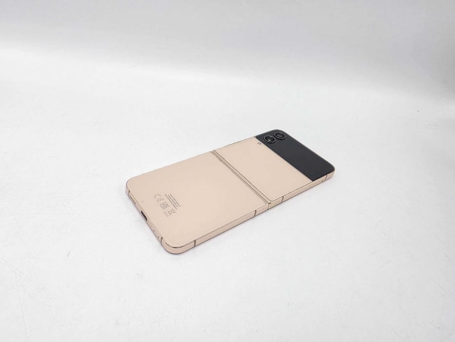 Samsung Z Flip4 Pink Gold 256GB 8GB Ram Neverlocked Stare Buna