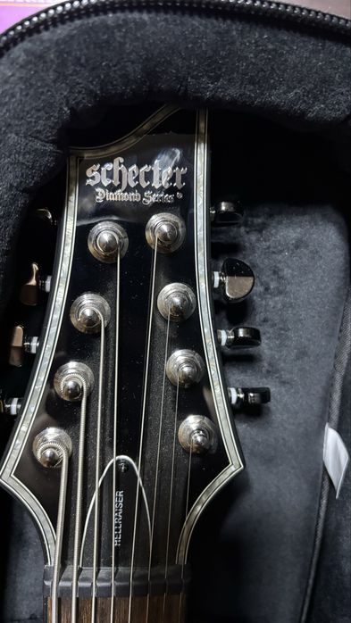 Электрогитара, 8 струн, Schecter HELLRAISER C-8 BLK