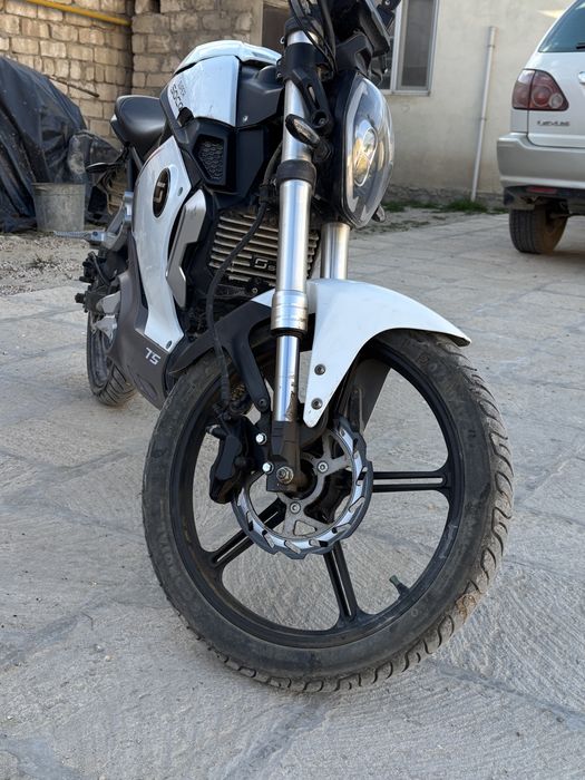 Электромотоцикл Soco