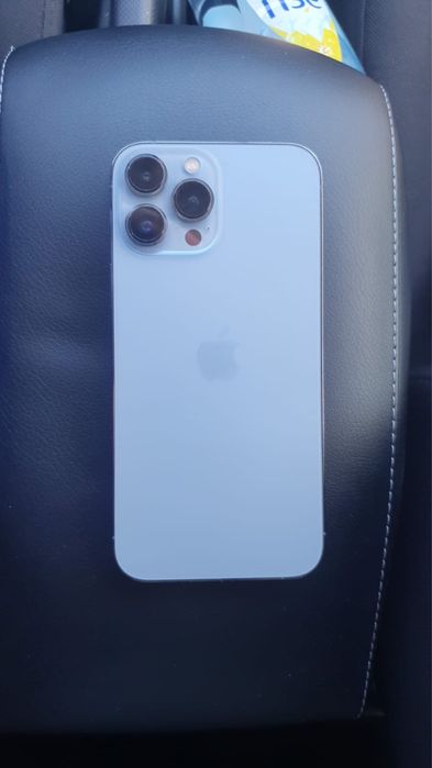 Продам Iphone 13pro max