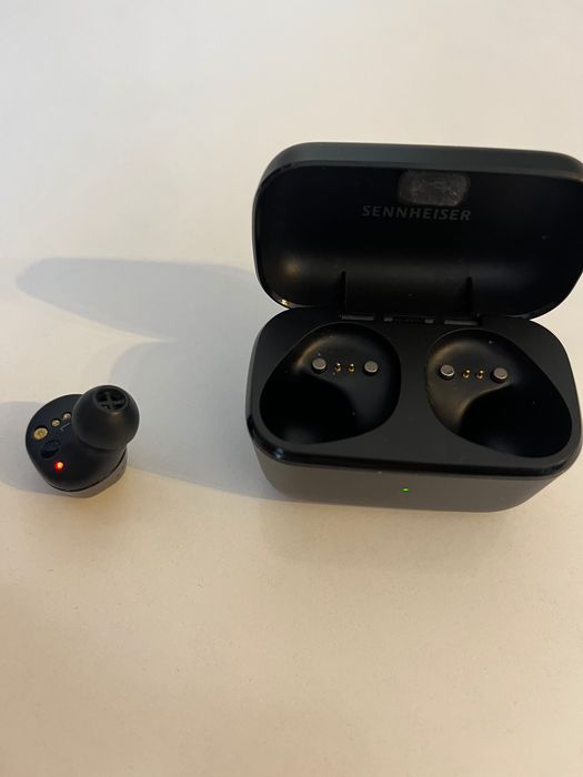 Sennheiser CX Plus casca stanga si dock