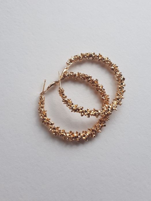 Продам серьги + в подарок красивая упаковка