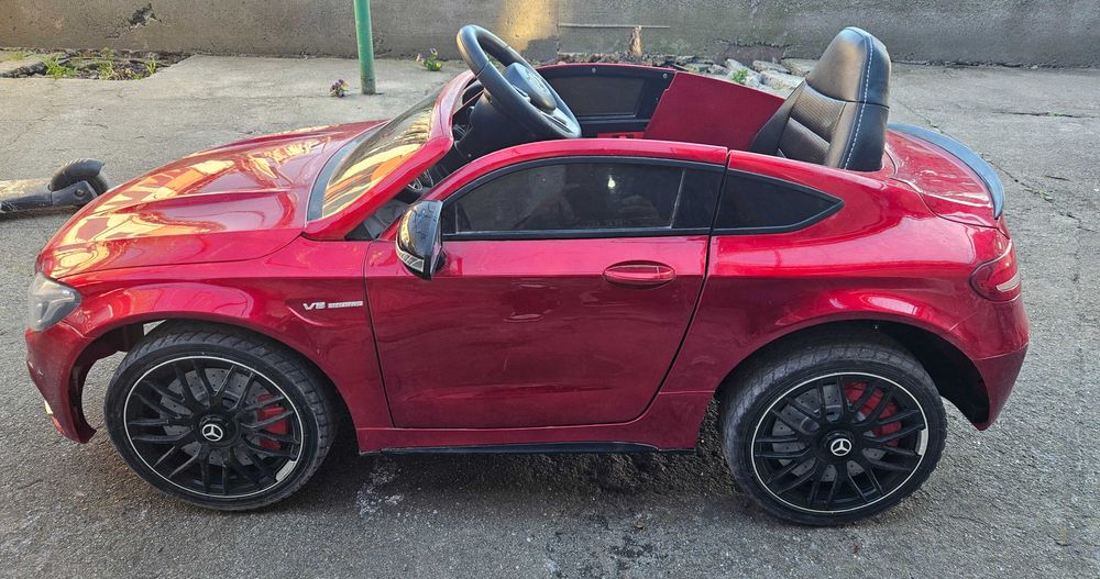 Електрическа кола