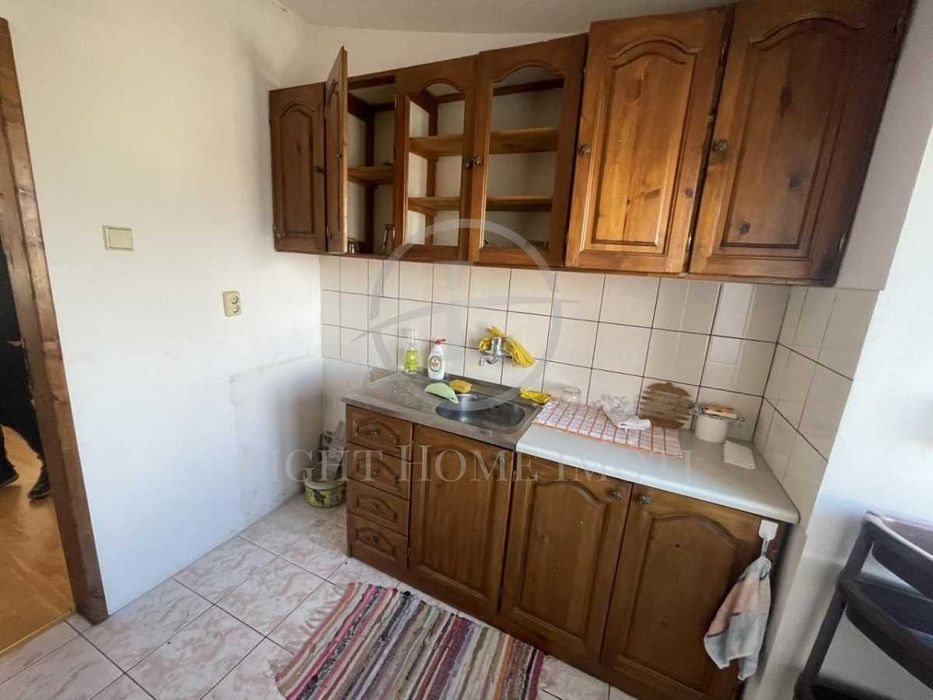 Реф. 373 Обзаведена къща Гаганица