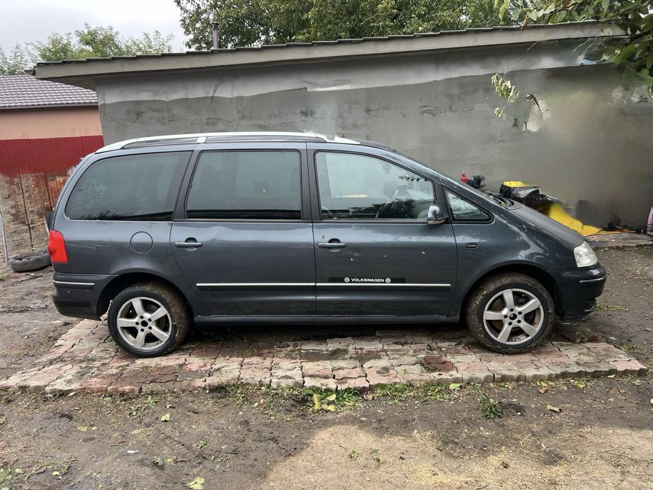 Dezmembrez Vw Sharan 2.0 tdi euro 4 2007