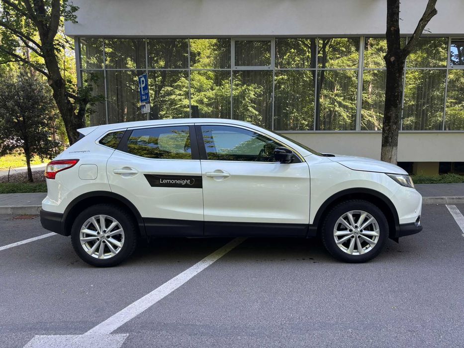 Vand Nissan Qashqai 1.2 benzina proprietar unic