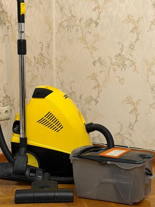 Продаётся пылесос Kärcher DS 5500 (аквафильтр)