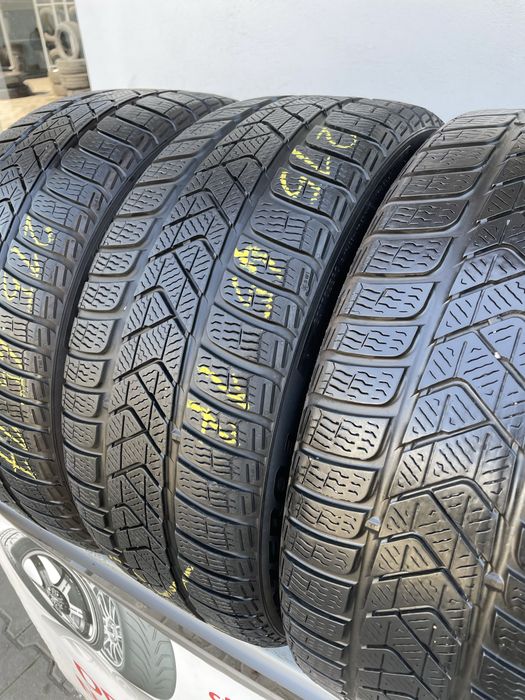 Cauciucuri 215/45R17 Pirelli, anvelope iarna 215/45/17 montaj gratuit