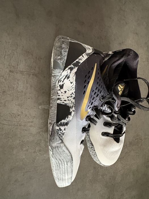Kobe IX Low Protro EM Mambacita