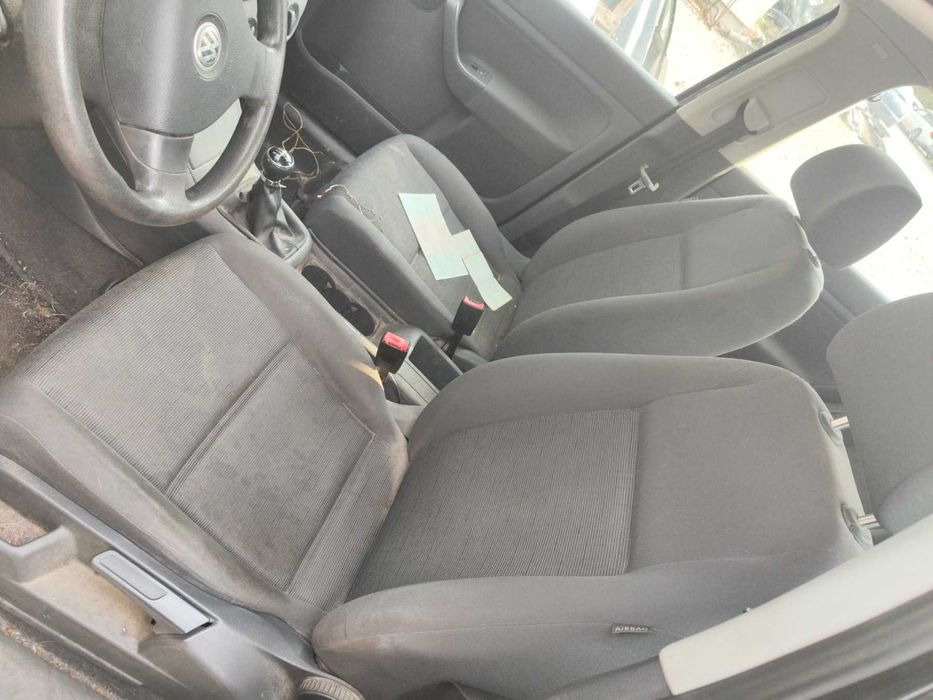 Golf 5 plus + на части голф 5+