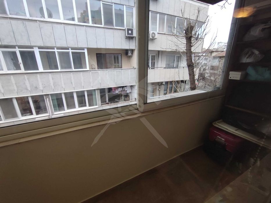 Продава се Тристаен апартамент в Варна, ВИНС - 89 кв.м за 2270 €/кв.м - Снимка #11