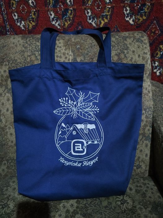 Сумки шоперы 4 штуки, новые