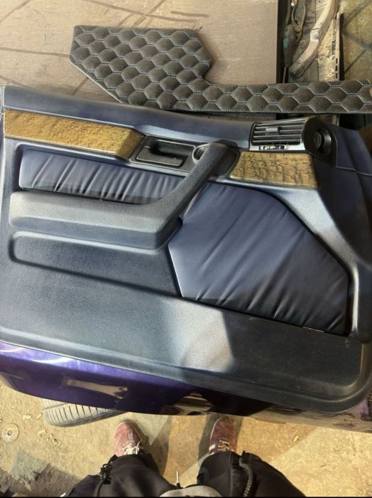 Вставки для дверных карт на БМВ Е34